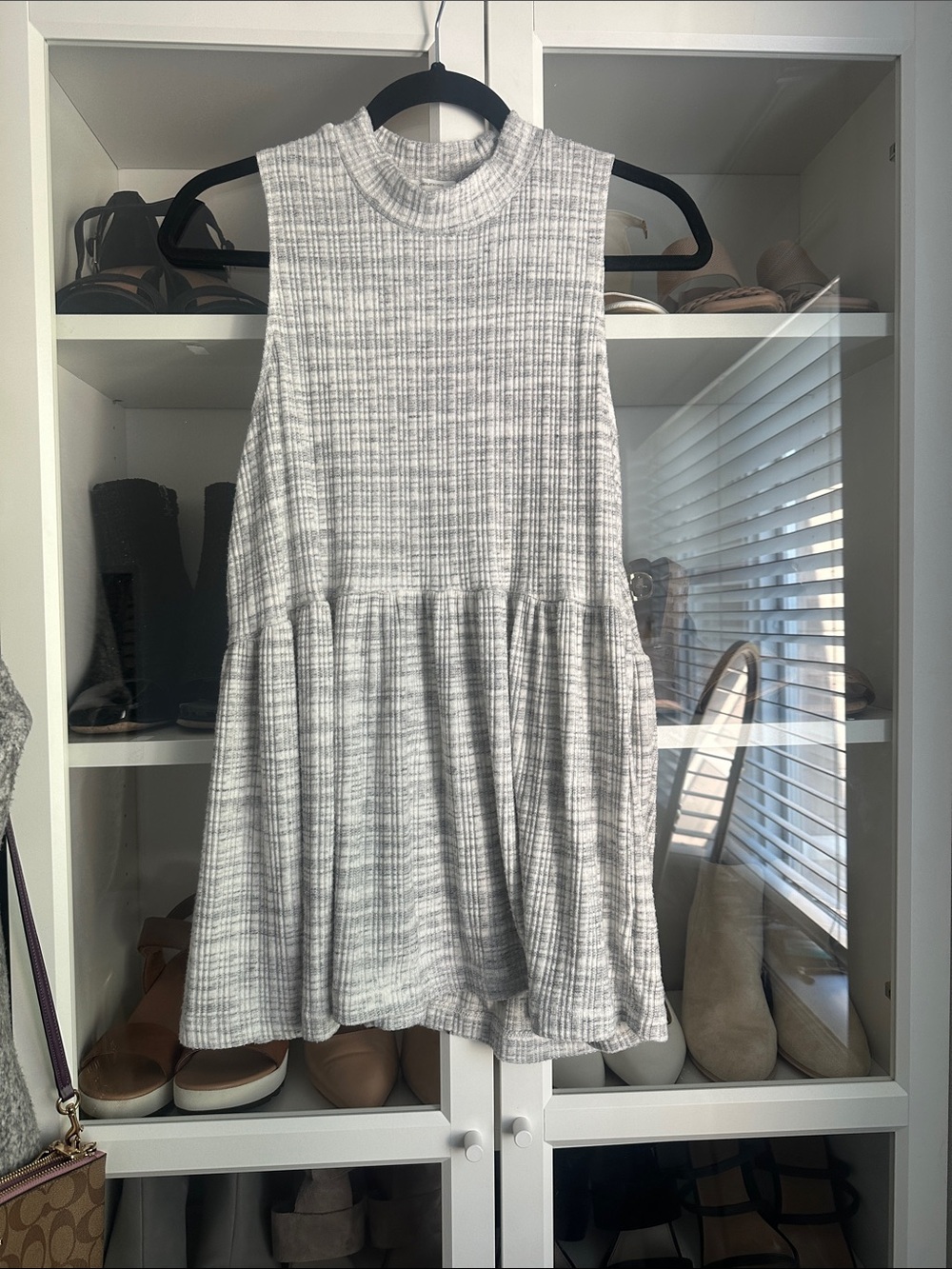 Maurice’s Large Sleeveless Mock Neck Knit babydoll top in Light Gray